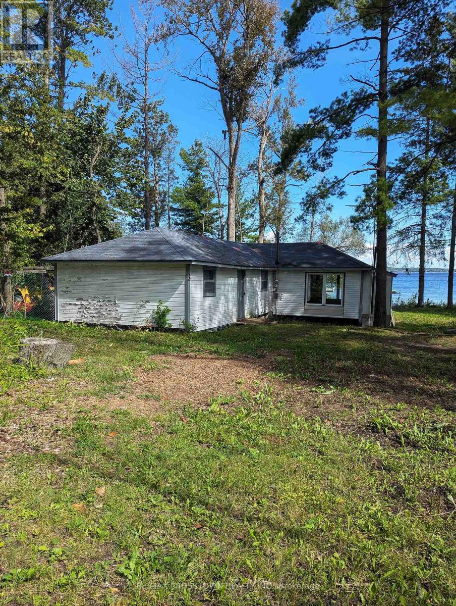 3 Sallows Drive, Tay, Ontario  L0K 2A0 - Photo 3 - S13769174