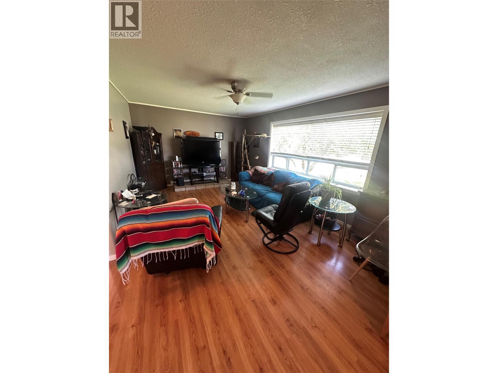 4704 Nicholson Road, Chetwynd, British Columbia  V0C 1J0 - Photo 6 - 10400309