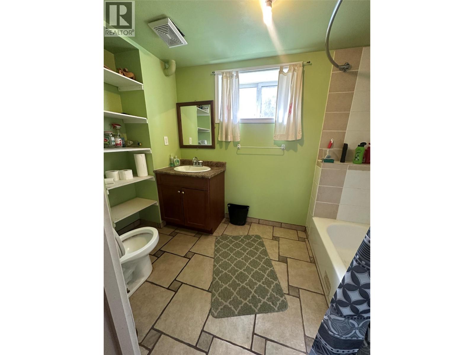4704 Nicholson Road, Chetwynd, British Columbia  V0C 1J0 - Photo 17 - 10400309