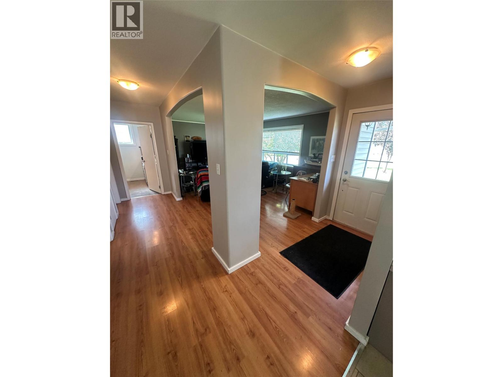 4704 Nicholson Road, Chetwynd, British Columbia  V0C 1J0 - Photo 5 - 10400309