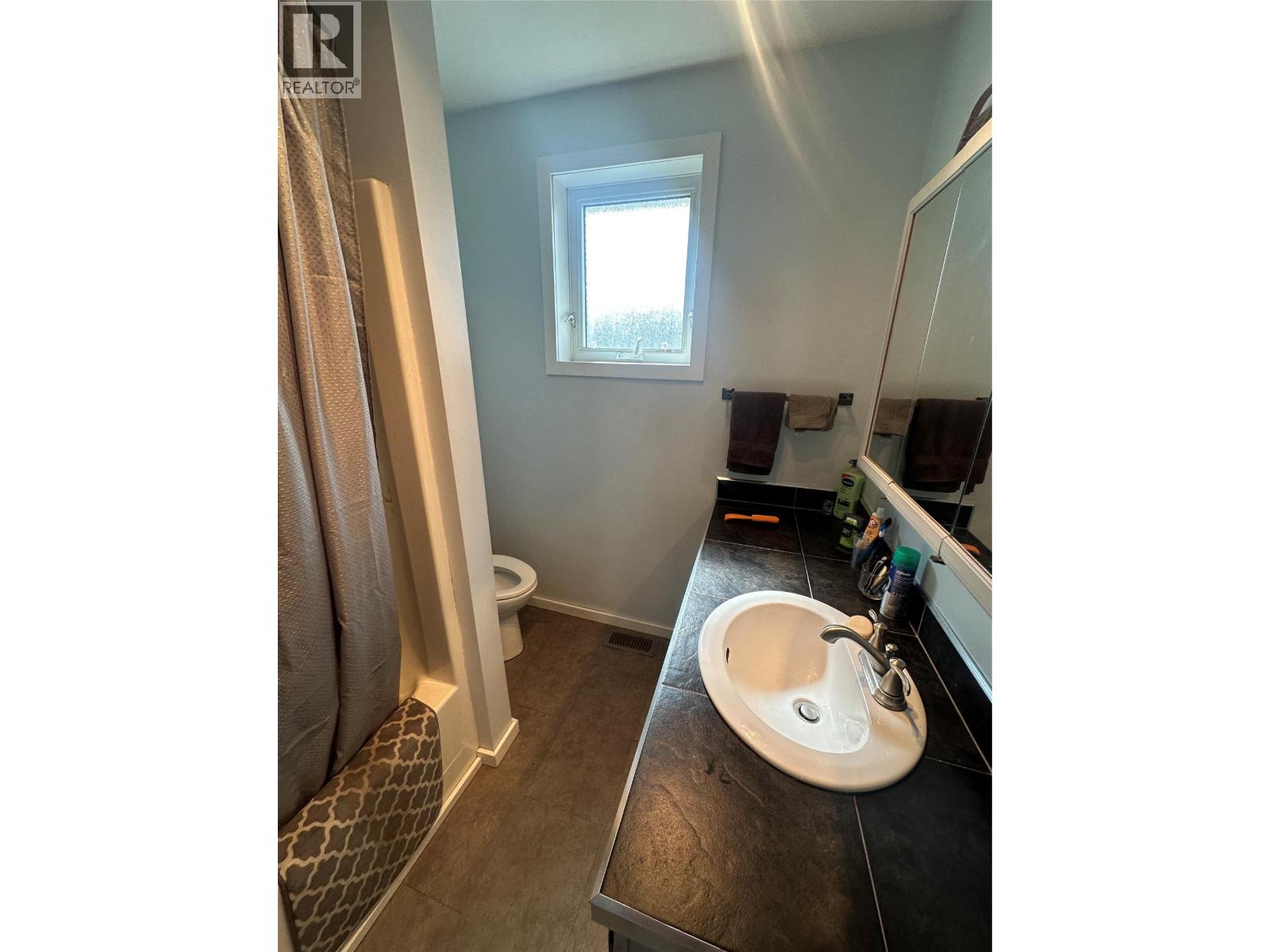 4704 Nicholson Road, Chetwynd, British Columbia  V0C 1J0 - Photo 9 - 10400309