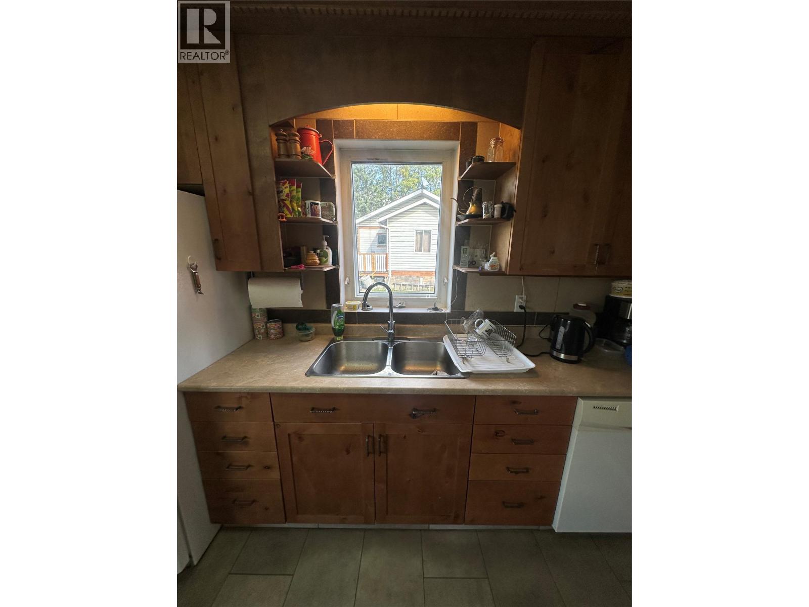 4704 Nicholson Road, Chetwynd, British Columbia  V0C 1J0 - Photo 14 - 10400309