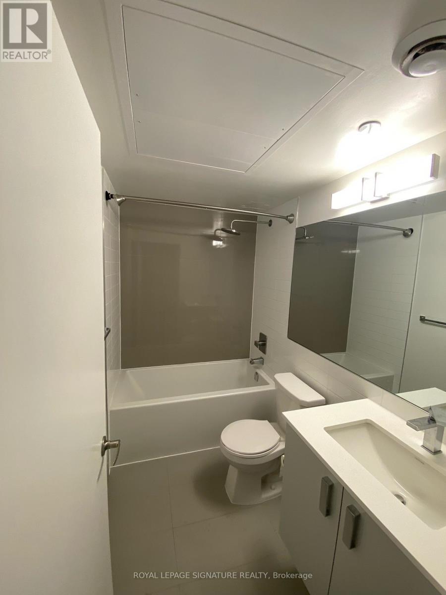 104 - 30 Gibbs Road, Toronto, Ontario  M9B 0E4 - Photo 2 - W13769048