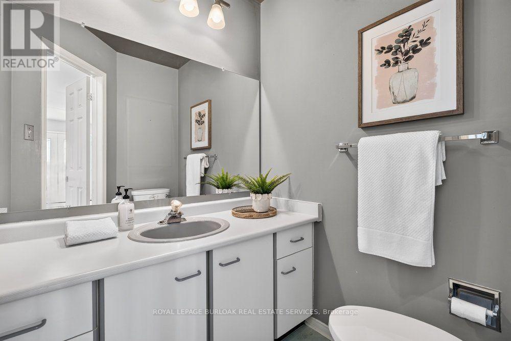 3205 Tania Crescent, Burlington, Ontario  L7M 3M7 - Photo 20 - W13769152