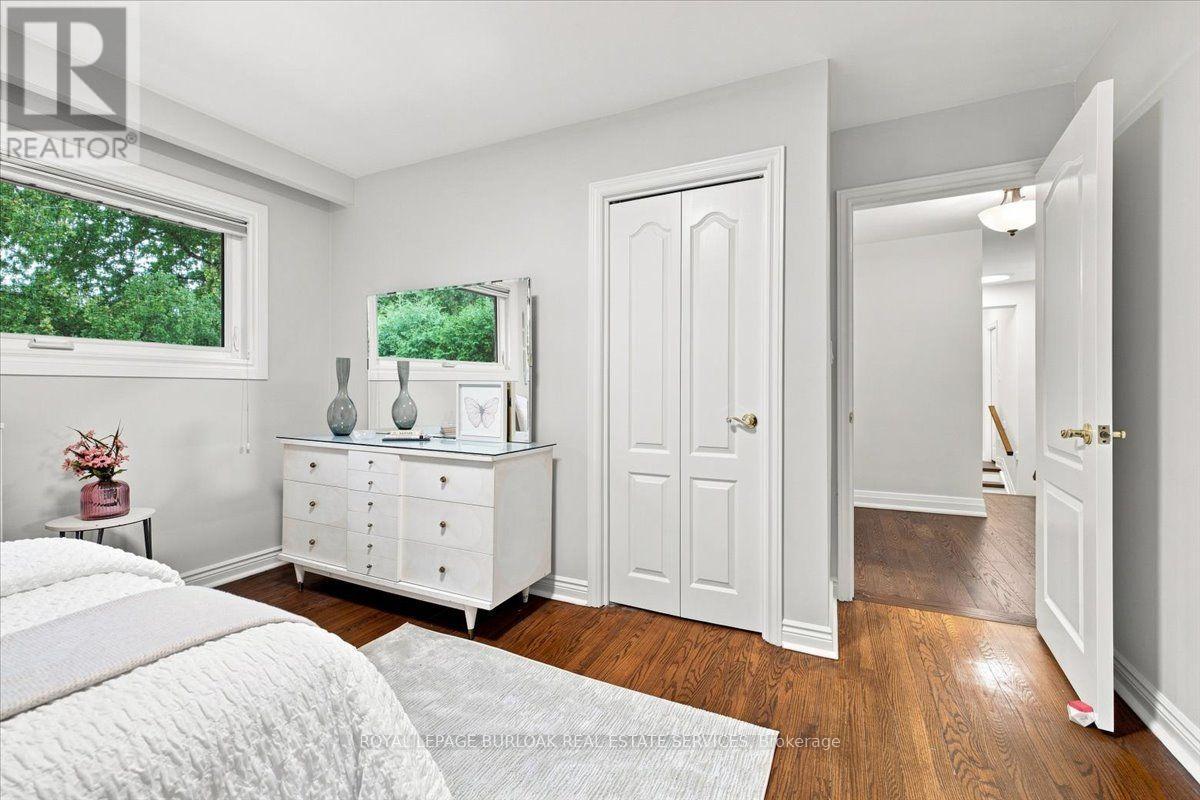 4430 Hawthorne Drive, Burlington, Ontario  L7L 1G5 - Photo 29 - W13769160
