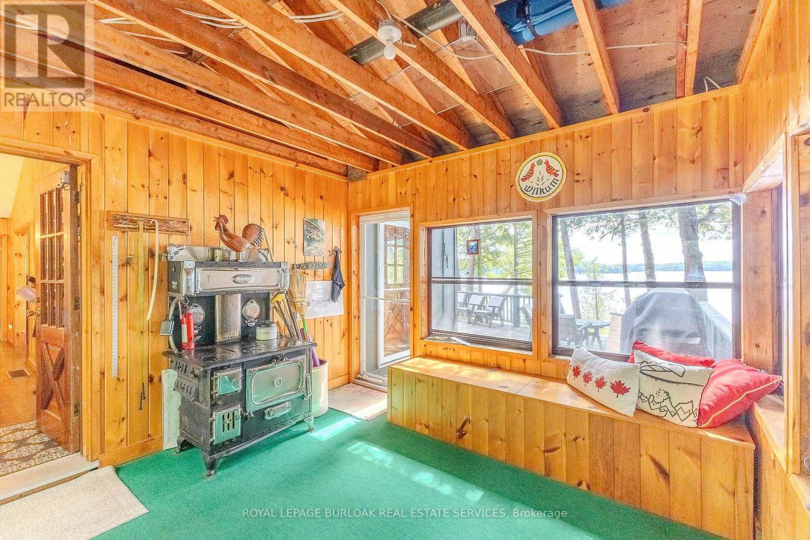 115 Tanners Lane, Magnetawan, Ontario  P0A 1P0 - Photo 1 - X13769056