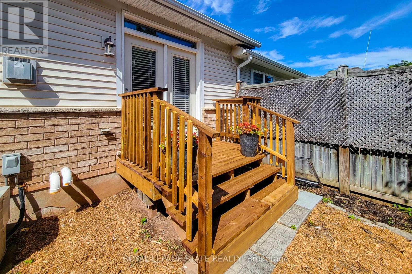 41 Vintners Lane, Grimsby, Ontario  L3M 5N7 - Photo 9 - X13769102