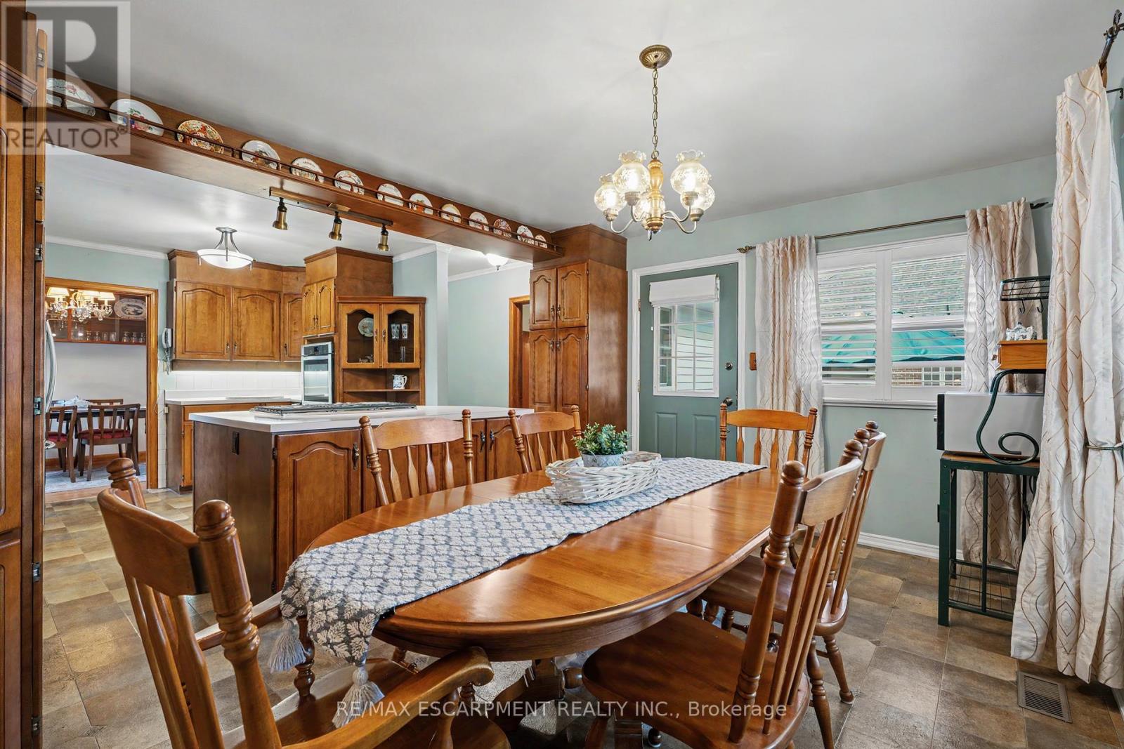 11 Miller Drive, Hamilton, Ontario  L9G 2H9 - Photo 18 - X13769176