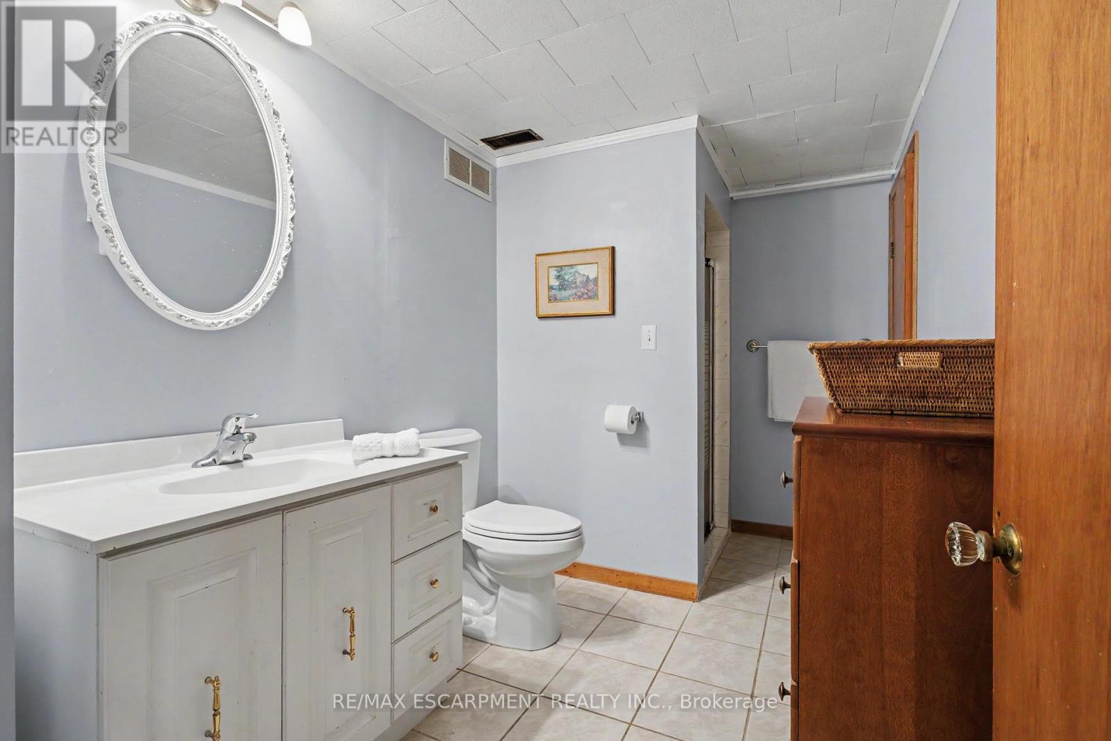11 Miller Drive, Hamilton, Ontario  L9G 2H9 - Photo 31 - X13769176