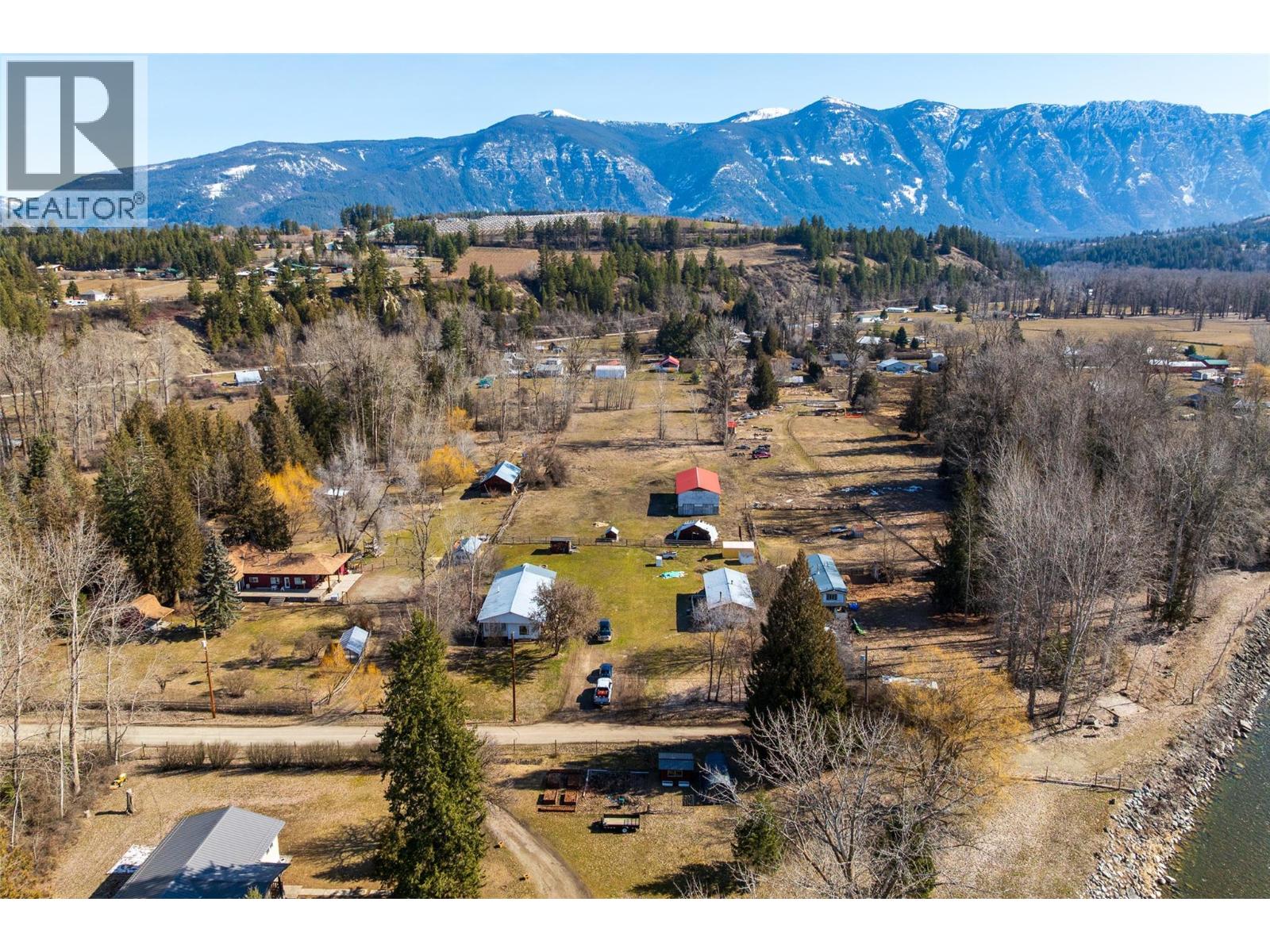 1117 15th Avenue S, Creston, British Columbia V0B 1G1 - Photo 18 - 10382010