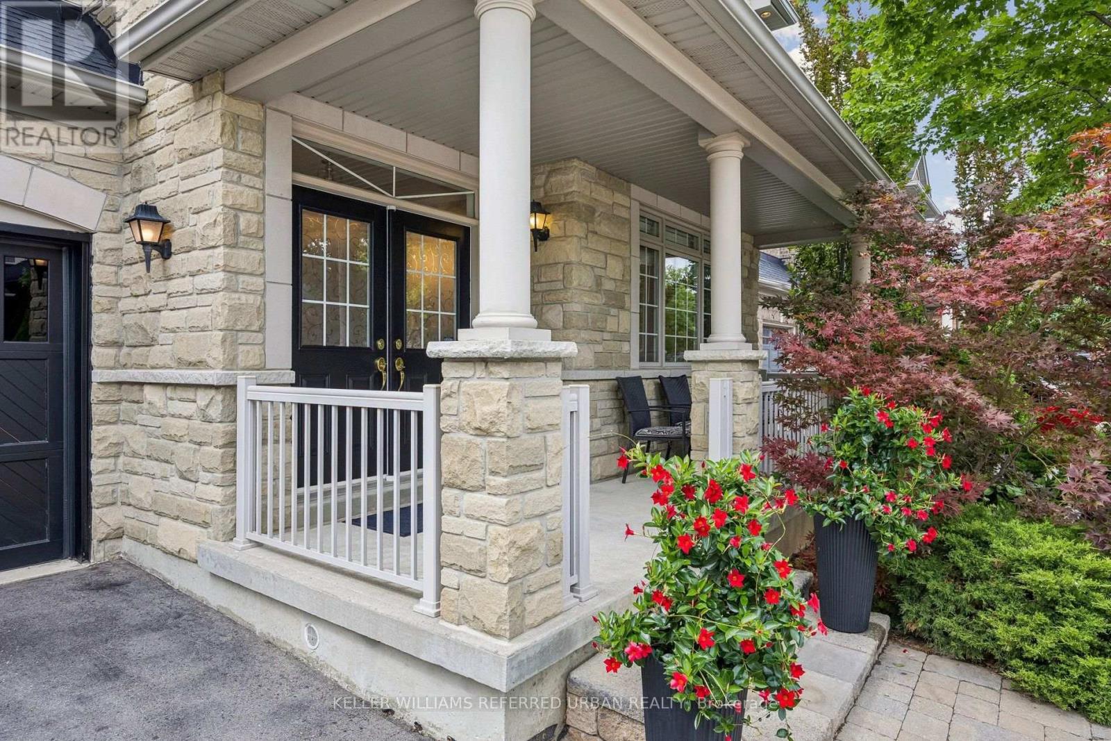 12 Silvestre Avenue, Vaughan, Ontario  L4H 3K1 - Photo 5 - N13765280