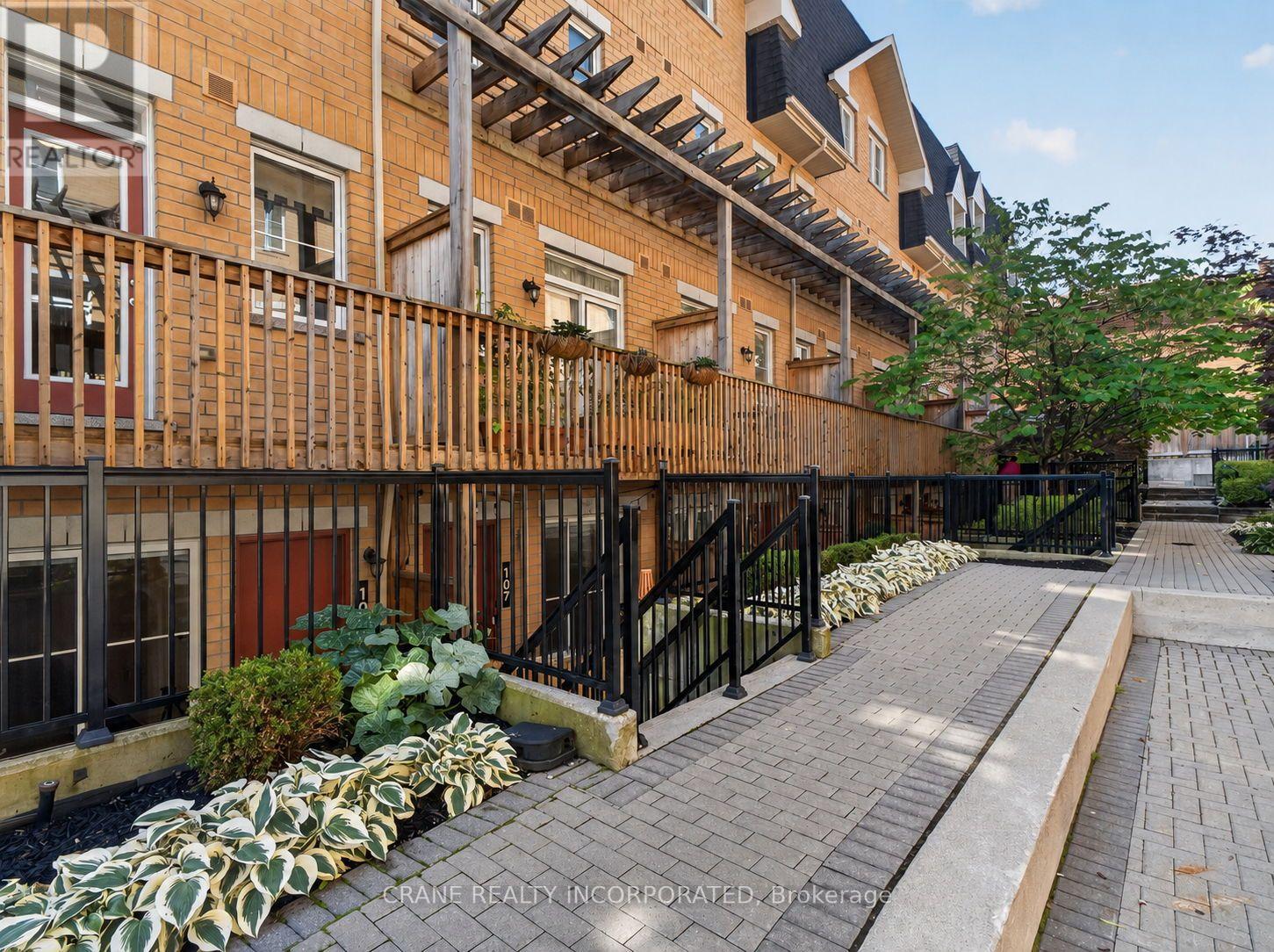 108 - 400 Hopewell Avenue, Toronto, Ontario  M6E 2S2 - Photo 2 - W13750228