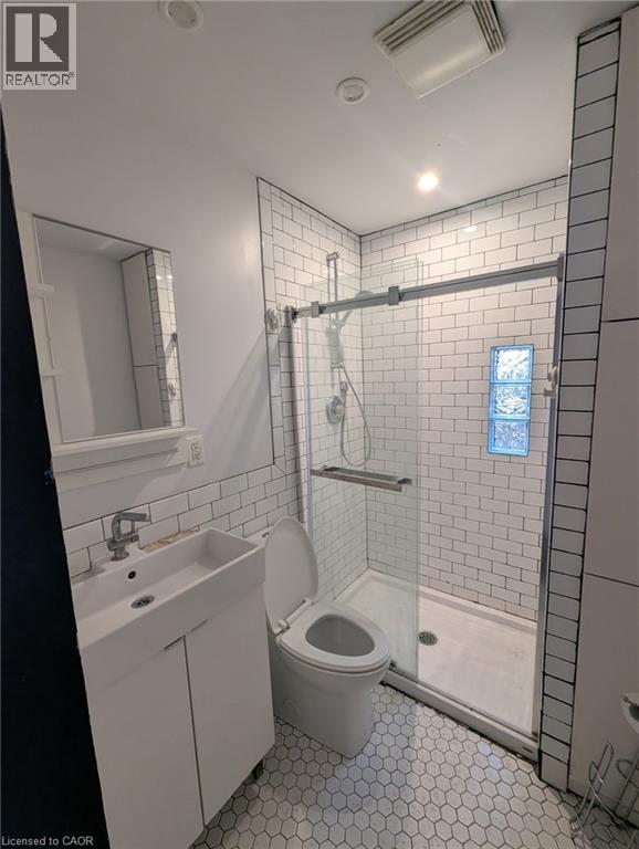 181 Markland Street Unit# 1, Hamilton, Ontario  L8P 2K4 - Photo 4 - 40862274