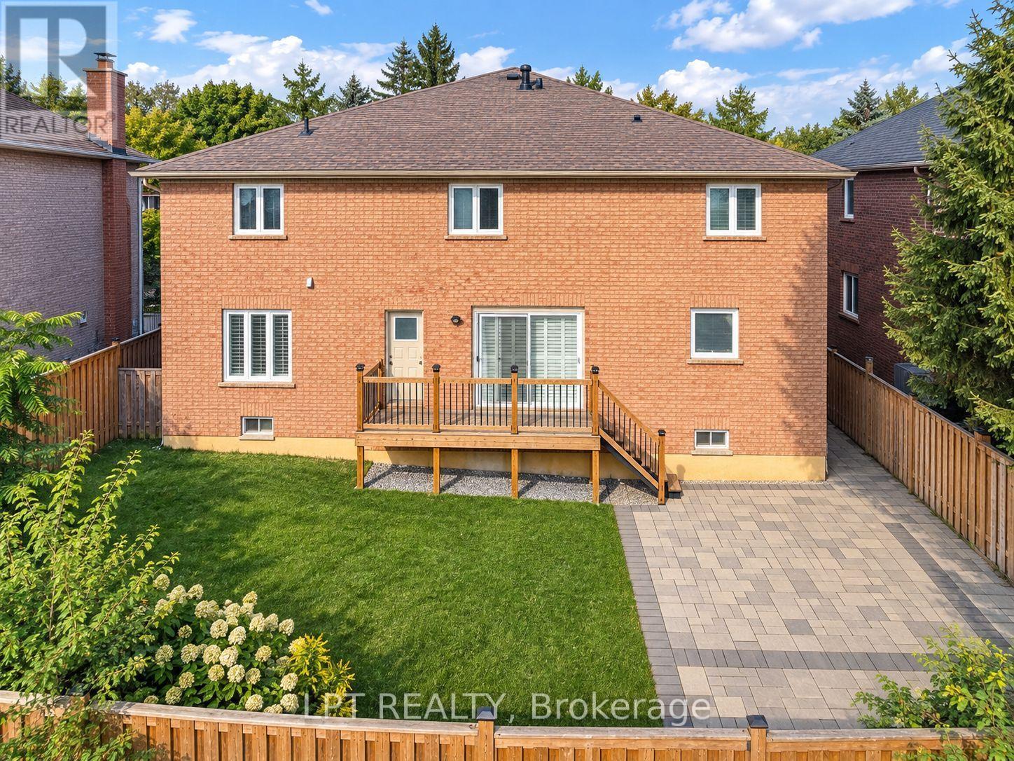 37 Laser Court, Richmond Hill, Ontario  L4B 1S1 - Photo 2 - N13704268