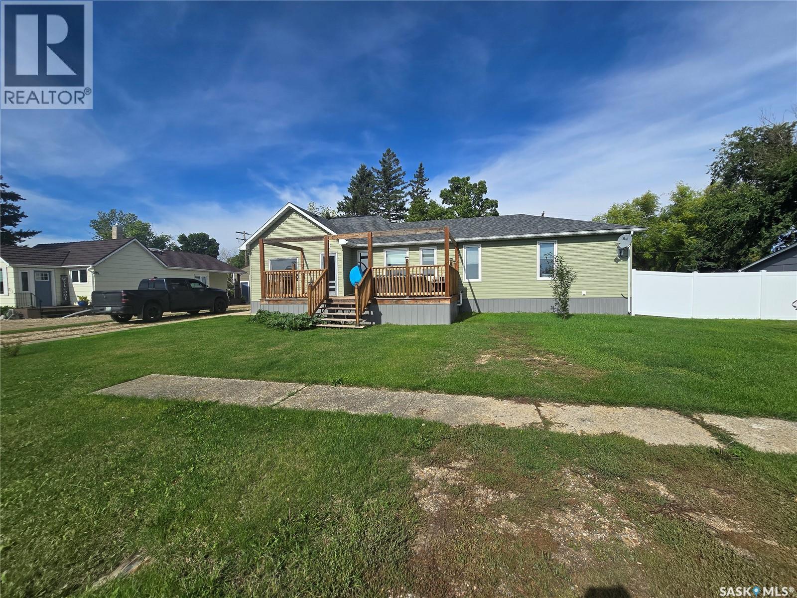 211 Rye Street, Yellow Grass, Saskatchewan  S0G 5J0 - Photo 1 - SK048155