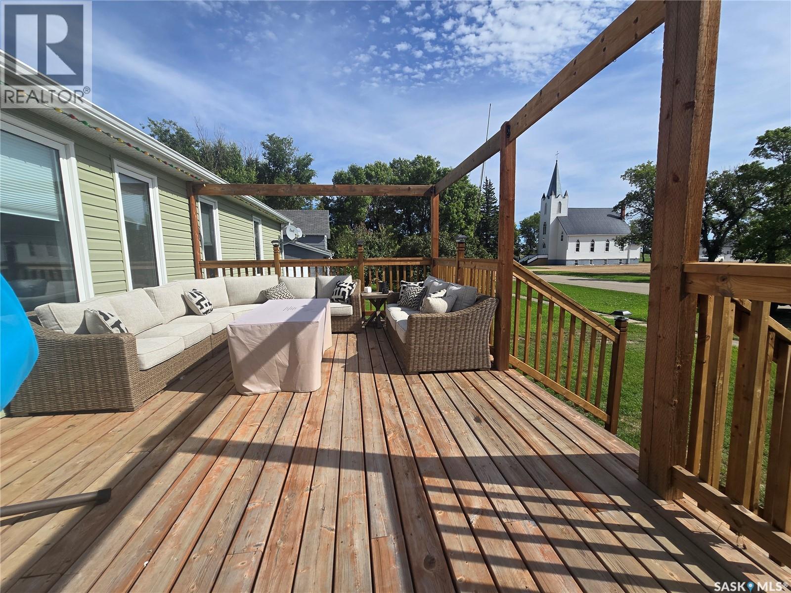 211 Rye Street, Yellow Grass, Saskatchewan  S0G 5J0 - Photo 3 - SK048155