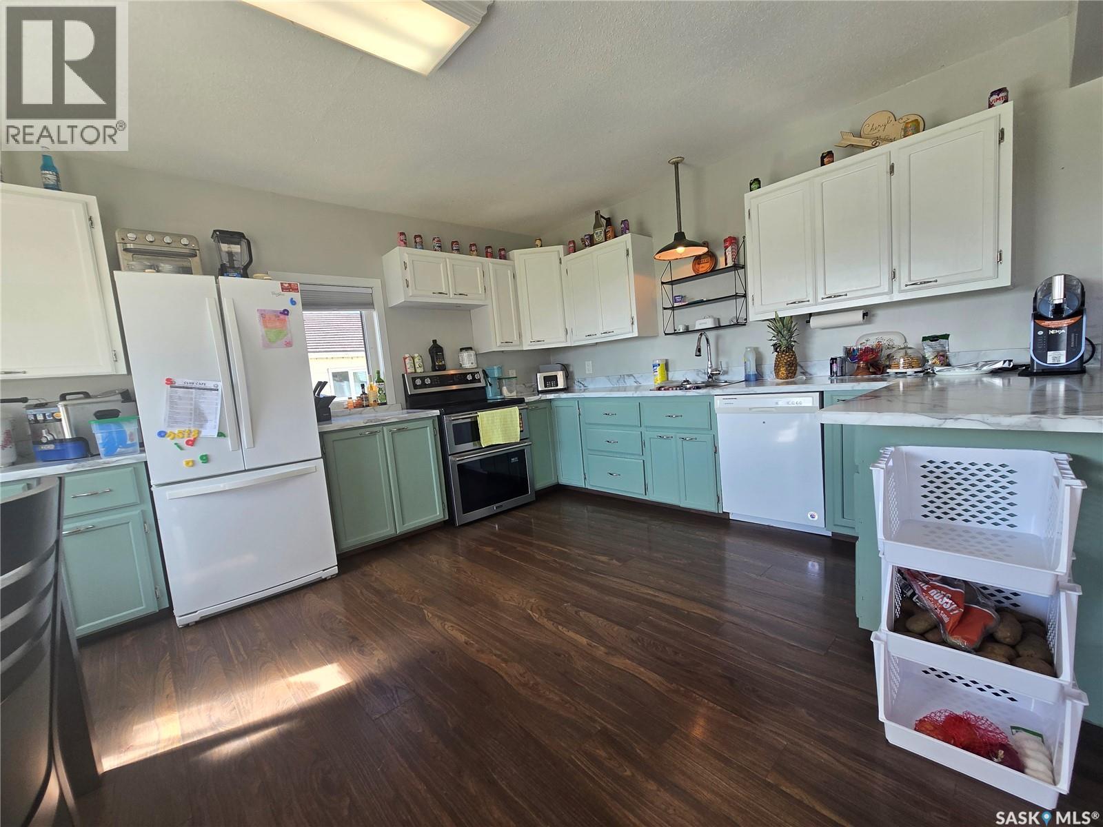211 Rye Street, Yellow Grass, Saskatchewan  S0G 5J0 - Photo 4 - SK048155