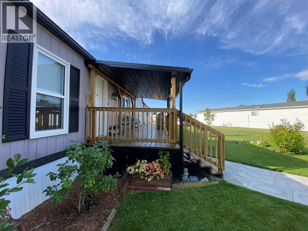 43 Roseglen Close, Rosemary, Alberta  T0J 2W0 - Photo 3 - A2340204