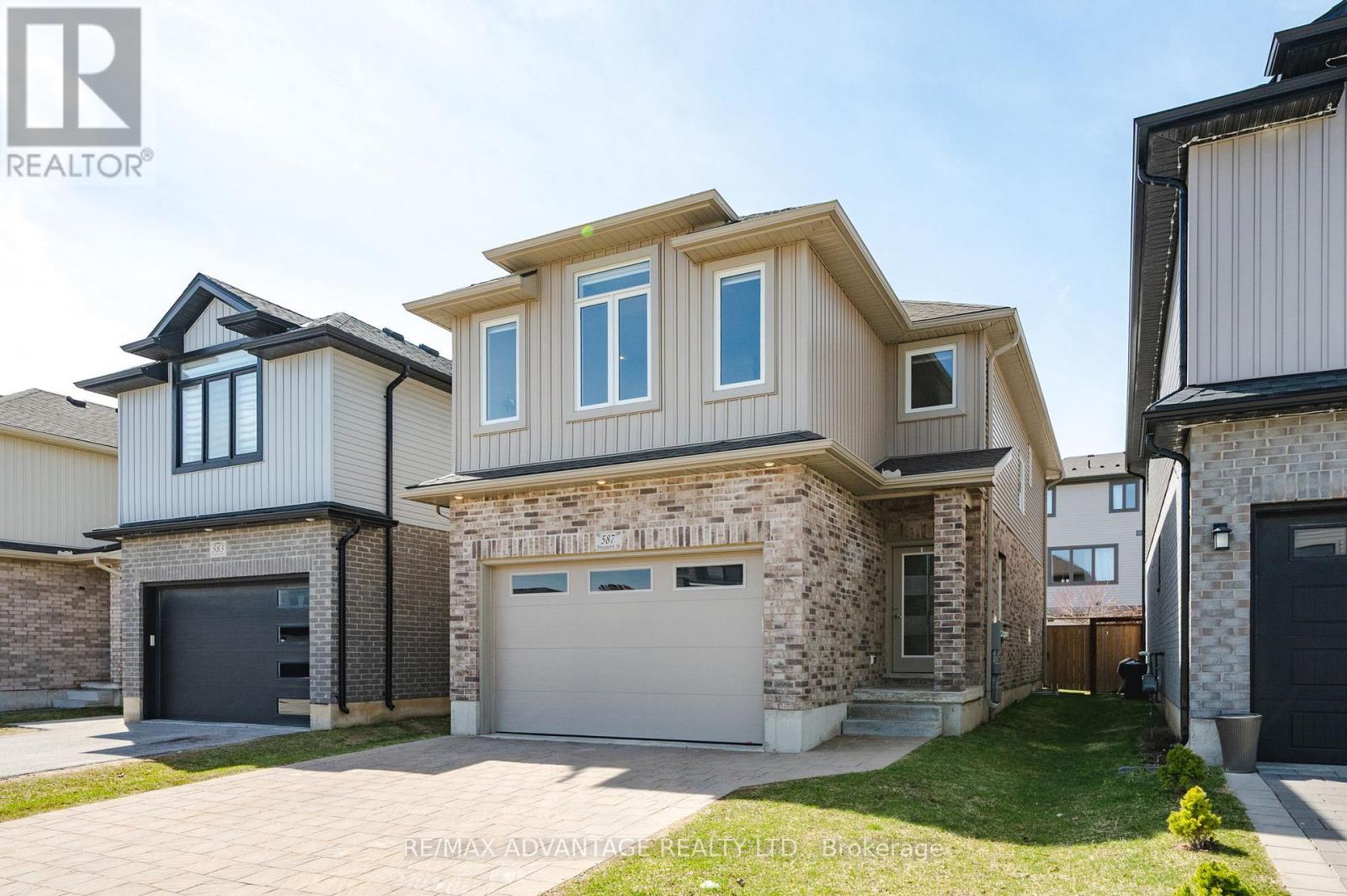 587 FREEPORT STREET, london north (north e), Ontario