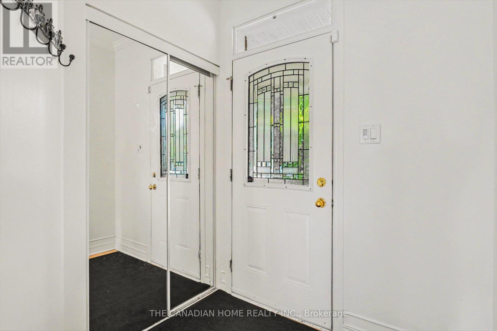 266 Parkin Circle, Ottawa, Ontario K1T 4G8 - Photo 3 - X13769304