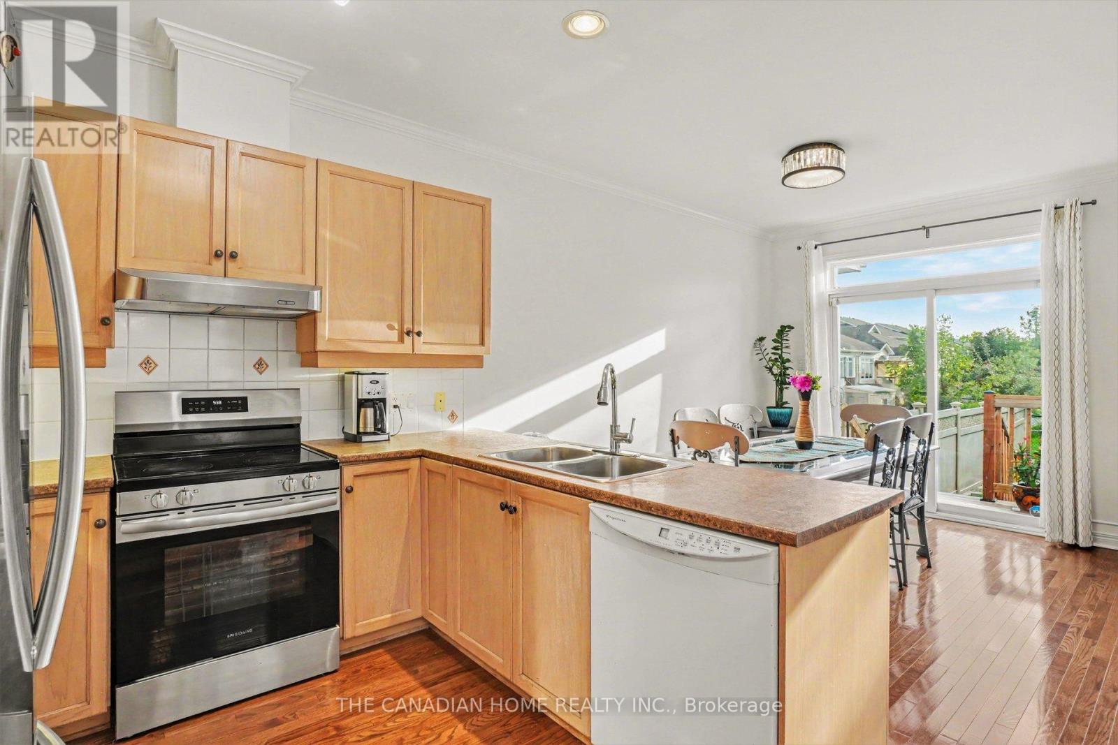 266 Parkin Circle, Ottawa, Ontario K1T 4G8 - Photo 7 - X13769304