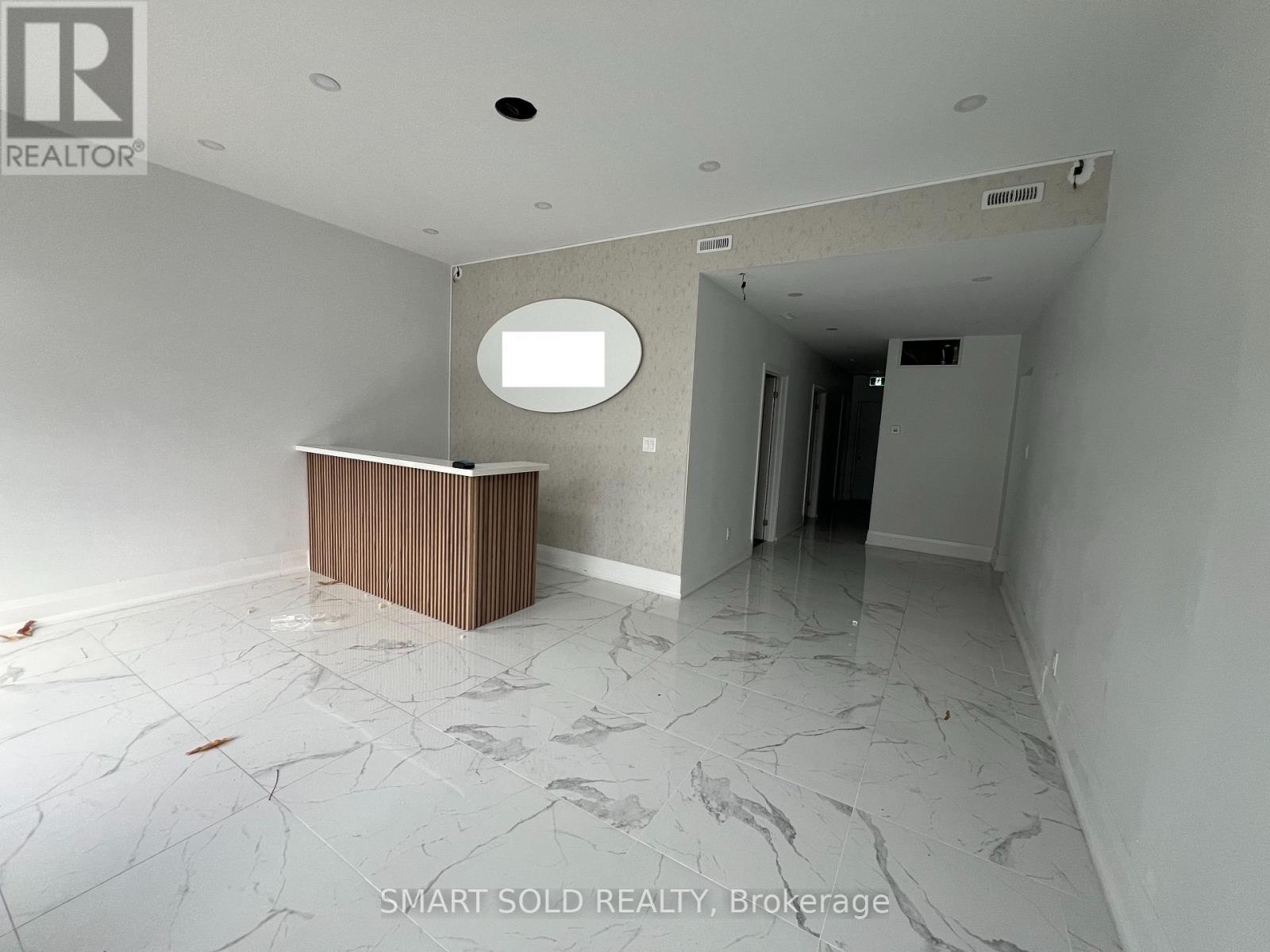 225 Mcrae Drive, Toronto, Ontario  M4G 1T6 - Photo 3 - C13769282