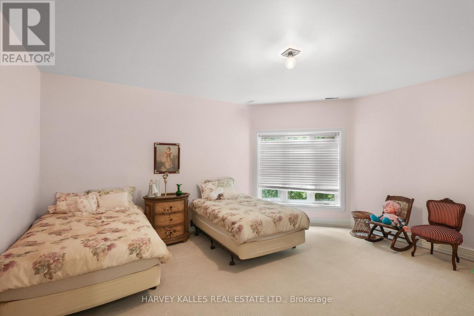 83 Hillmount Avenue, Toronto, Ontario  M6B 1X5 - Photo 32 - C13769296