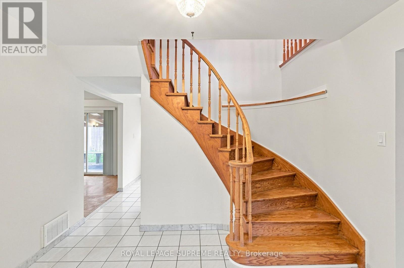 129 Briarscross Boulevard, Toronto, Ontario  M1S 3K6 - Photo 21 - E13769312