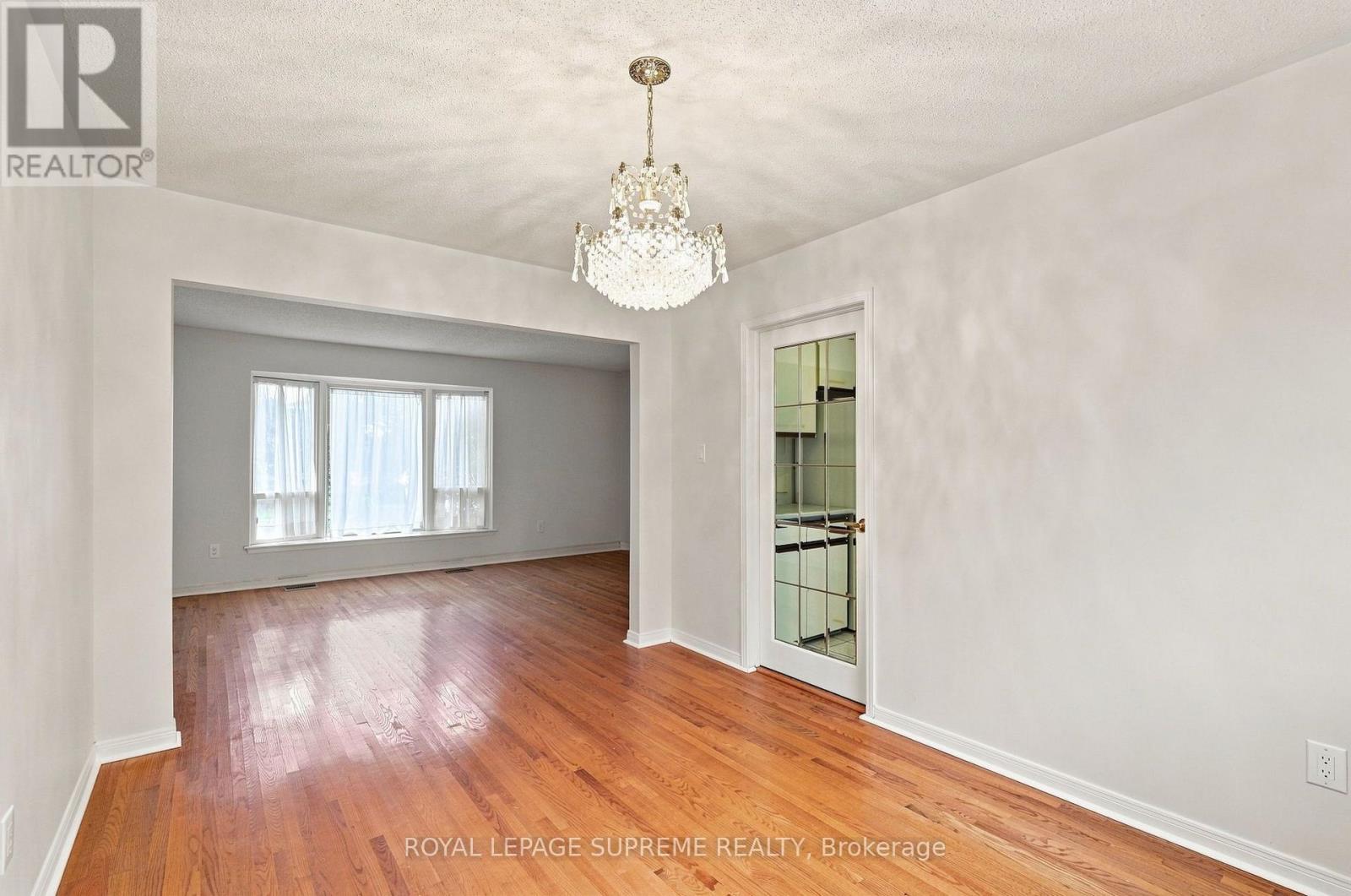 129 Briarscross Boulevard, Toronto, Ontario  M1S 3K6 - Photo 7 - E13769312