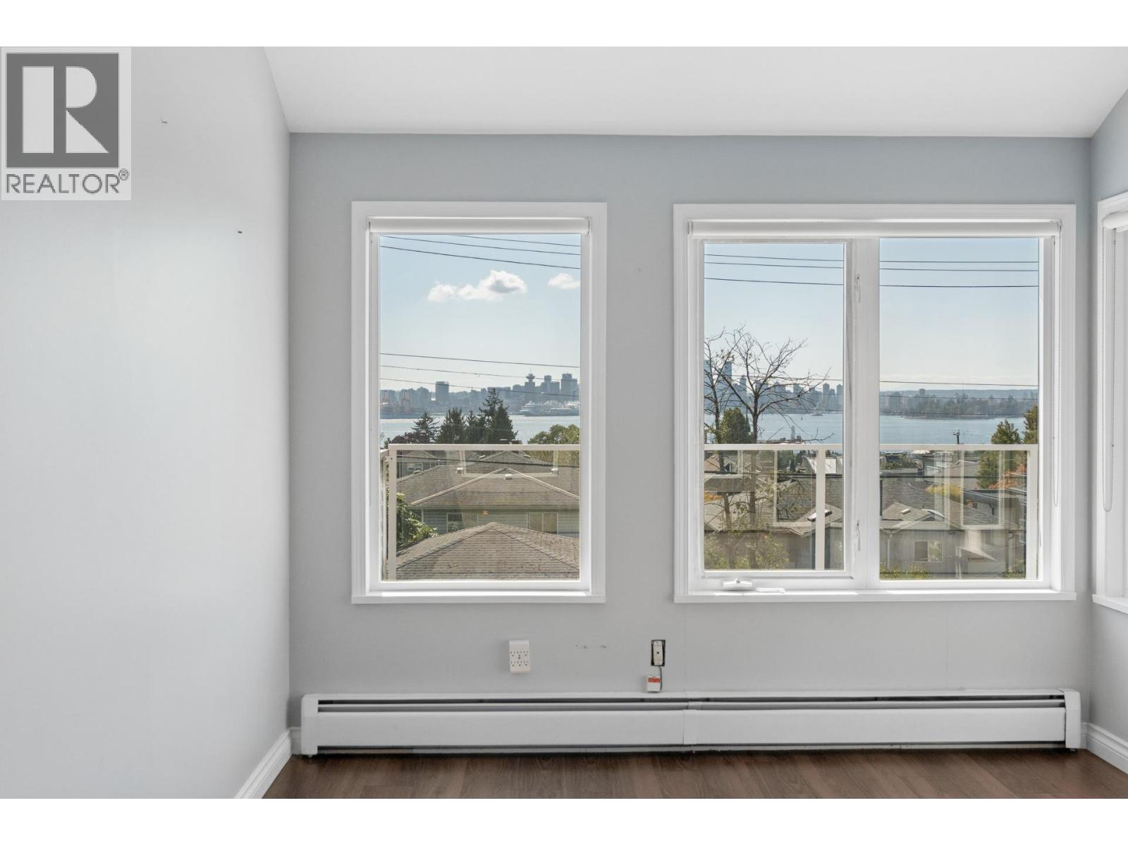 2 221 W 6th Street, North Vancouver, British Columbia  V7M 1K7 - Photo 5 - R3164084