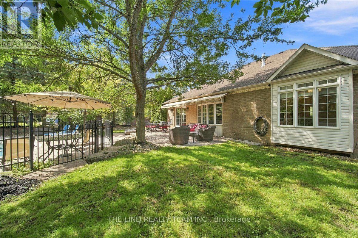 109 Willis Drive, Aurora, Ontario  L4G 7M4 - Photo 45 - N13769214