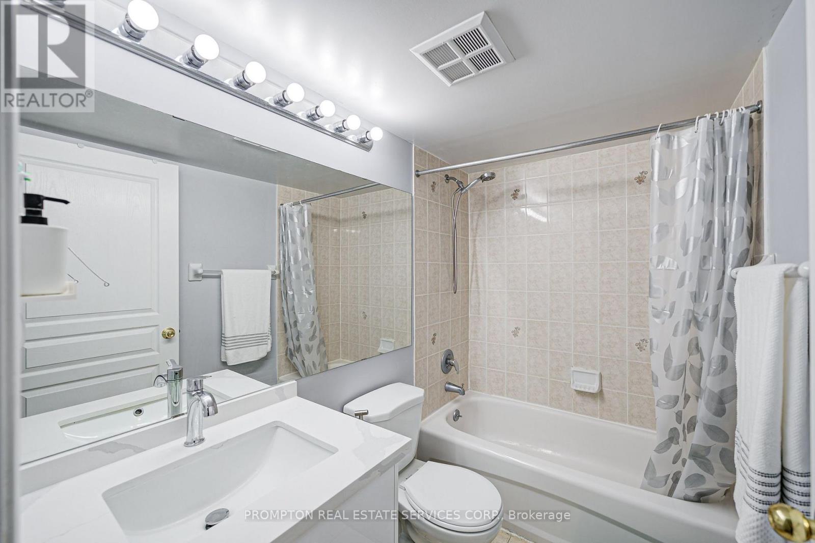 Ph09 - 19 Northern Heights Drive, Richmond Hill, Ontario  L4B 4M4 - Photo 11 - N13769220