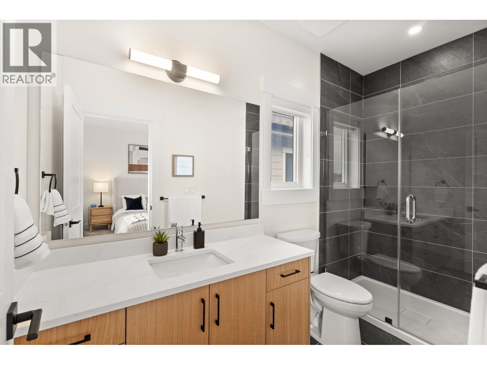 11960 4th Avenue, Richmond, British Columbia  V7E 3H8 - Photo 27 - R3164050
