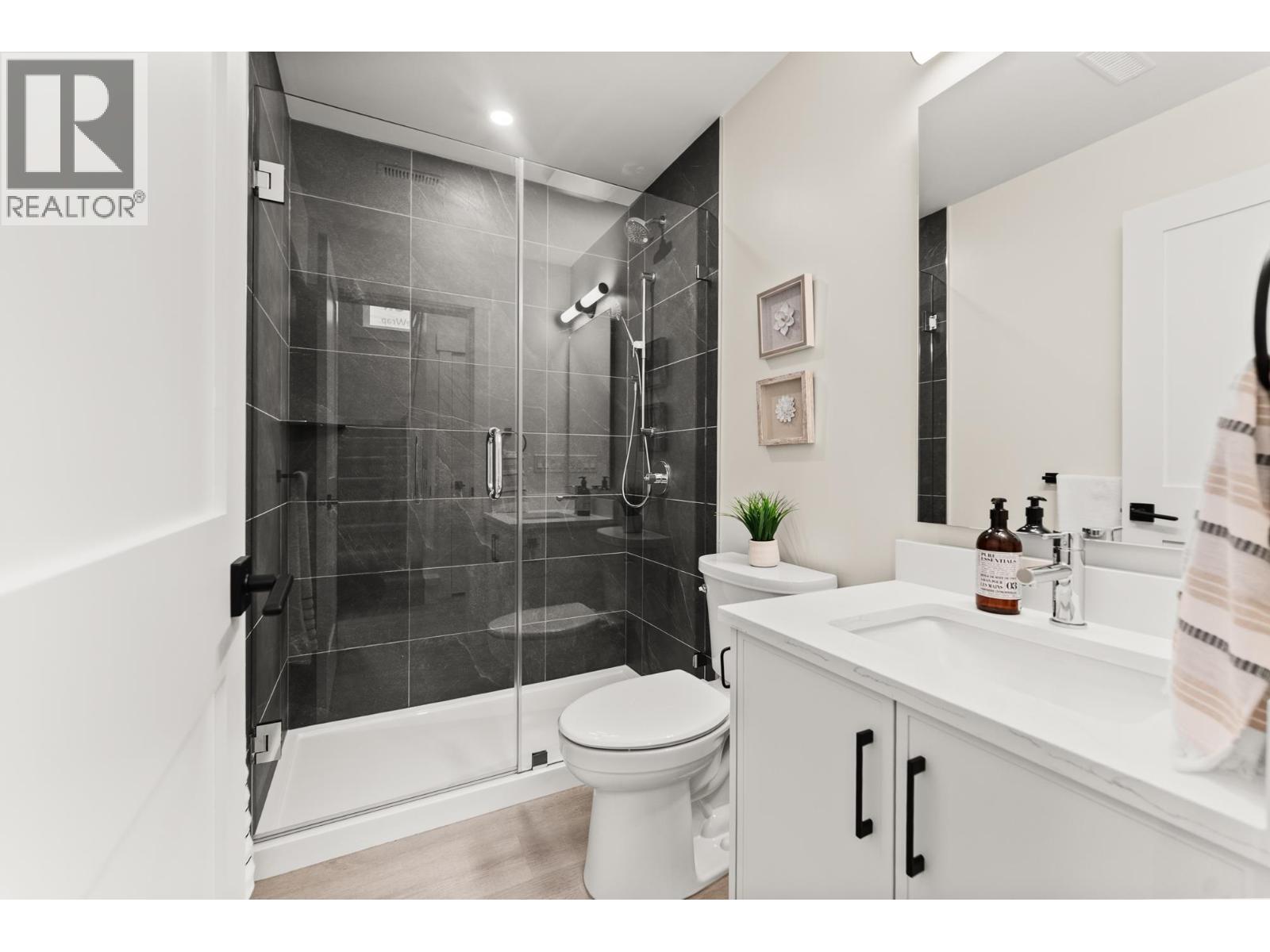 11960 4th Avenue, Richmond, British Columbia  V7E 3H8 - Photo 31 - R3164050