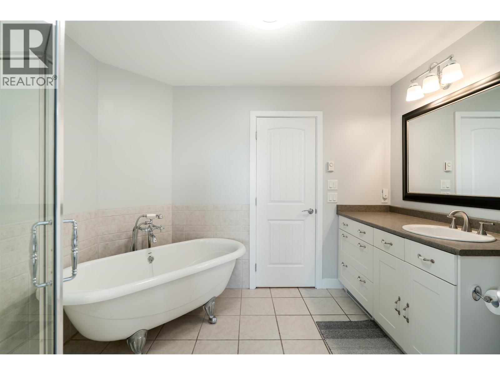 330 Richmond Street, New Westminster, British Columbia  V3L 4B8 - Photo 17 - R3164060