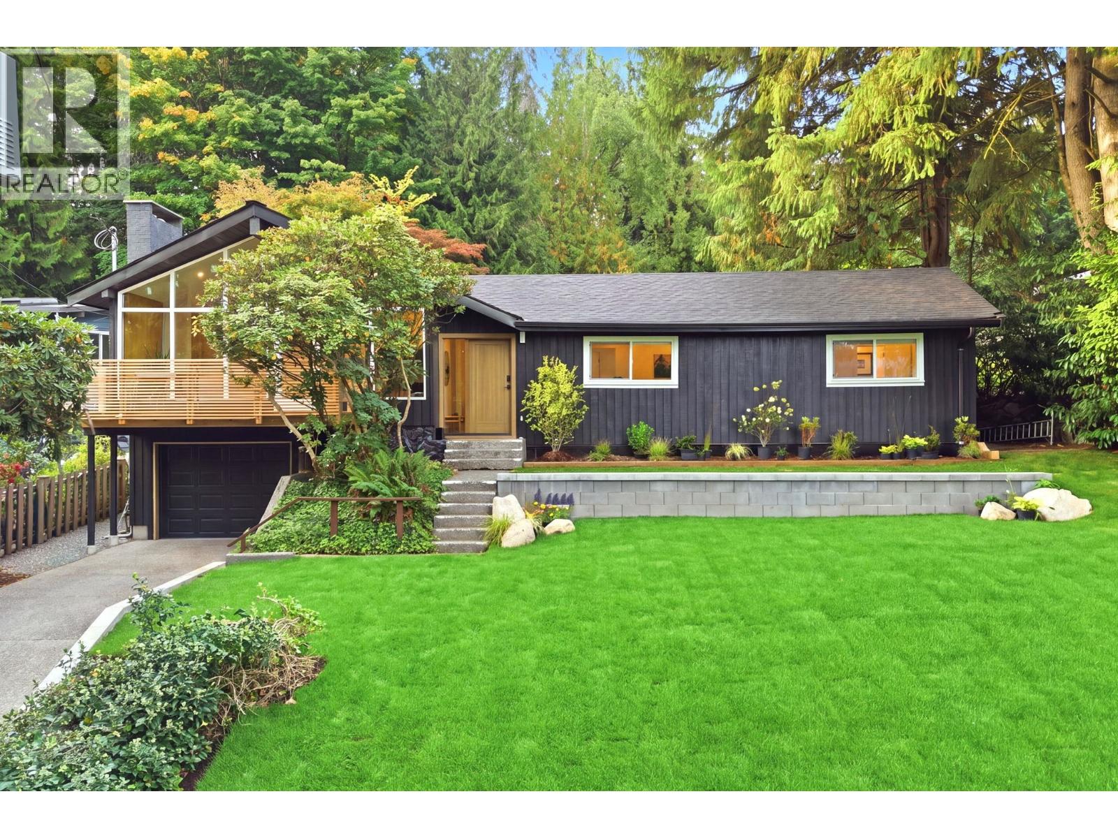 4646 COVE CLIFF ROAD, north vancouver, British Columbia