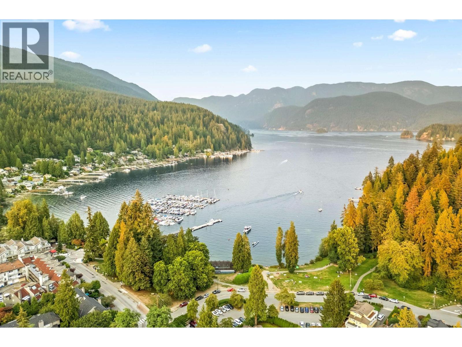 4646 Cove Cliff Road, North Vancouver, British Columbia  V7G 1H6 - Photo 35 - R3164079
