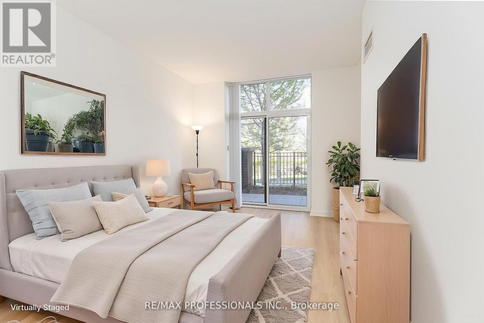101 - 1 Michael Power Place, Toronto, Ontario  M9A 0A1 - Photo 19 - W13769262