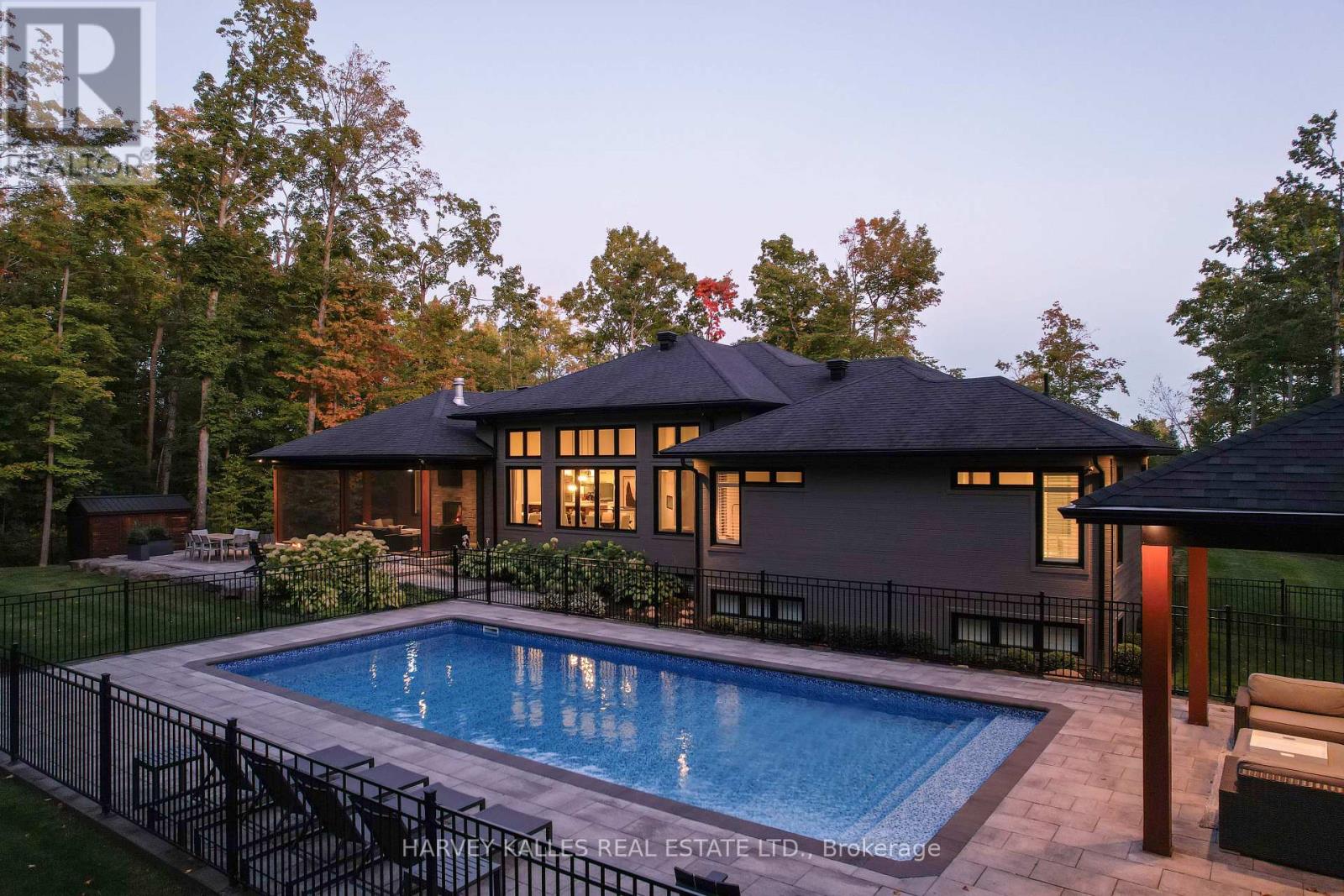 42 Windfield Drive W, Oro-Medonte, Ontario  L0L 2L0 - Photo 3 - S13767720