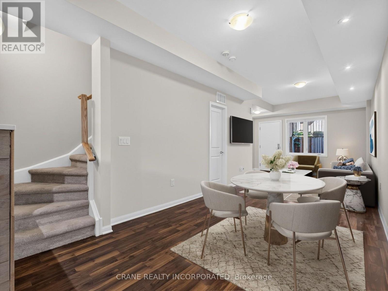 108 - 400 Hopewell Avenue, Toronto, Ontario  M6E 2S2 - Photo 18 - W13750228