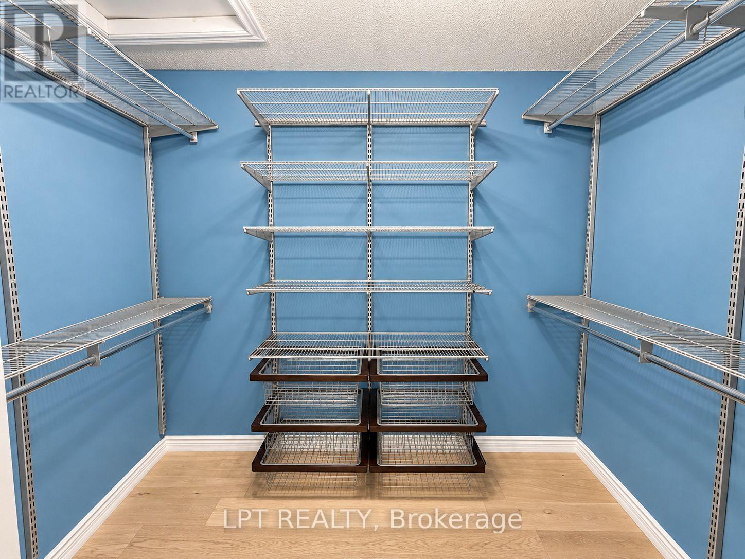 37 Laser Court, Richmond Hill, Ontario L4B 1S1 - Photo 22 - N13704268