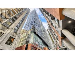 819 - 15 MERCER STREET, Toronto, Ontario