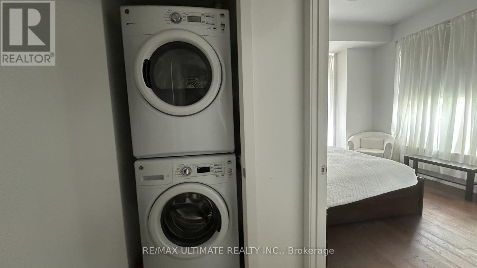 Th01 - 2212 Lake Shore Boulevard W, Toronto, Ontario  M8V 0C2 - Photo 20 - W13769338