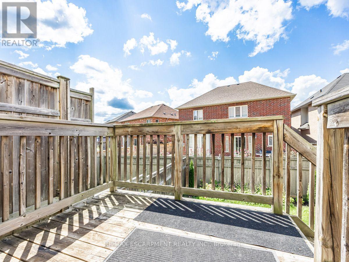 3352 Mikalda Road, Burlington, Ontario  L7M 0K9 - Photo 21 - W13769438