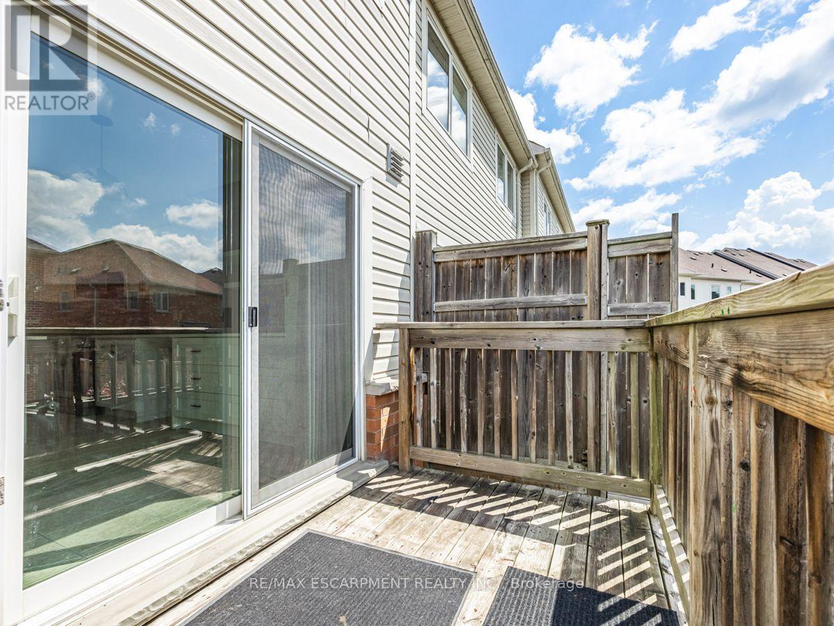 3352 Mikalda Road, Burlington, Ontario  L7M 0K9 - Photo 22 - W13769438
