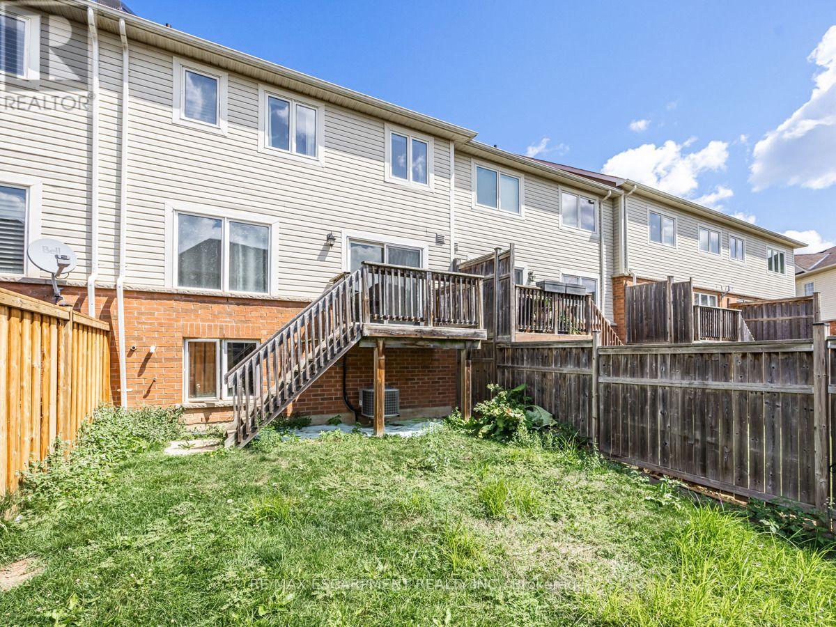 3352 Mikalda Road, Burlington, Ontario  L7M 0K9 - Photo 24 - W13769438