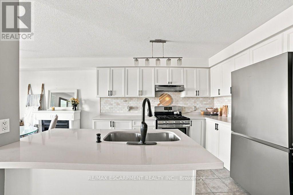 336 Pinehill Drive, Hamilton, Ontario  L0R 1P0 - Photo 6 - X13769330
