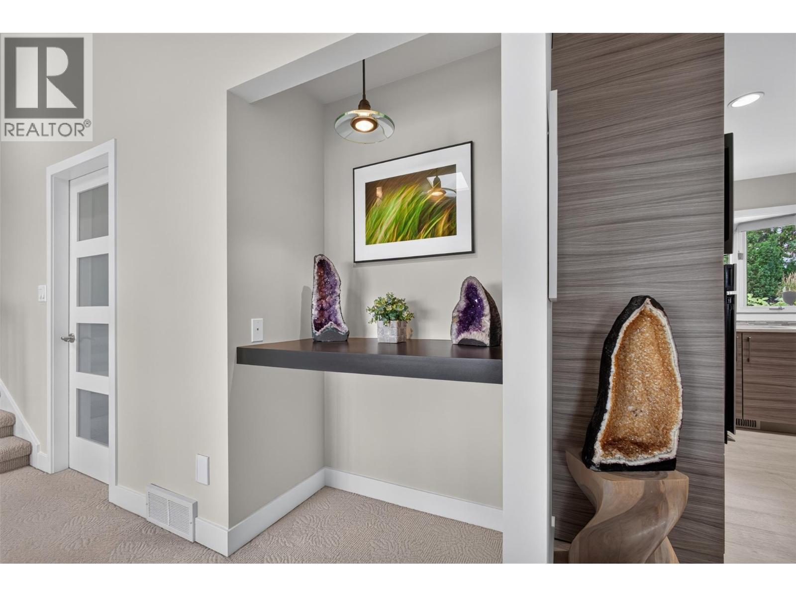 3931 Todd Road Kelowna Photo 11