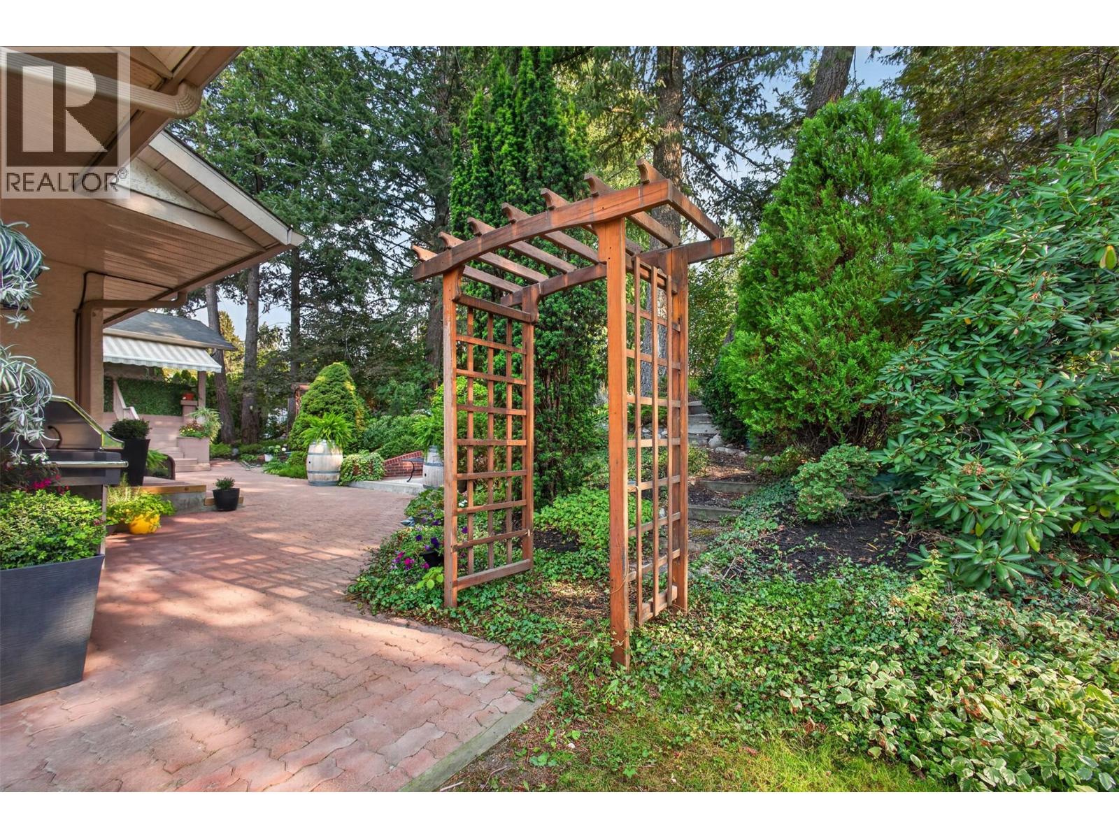 3931 Todd Road Kelowna Photo 34
