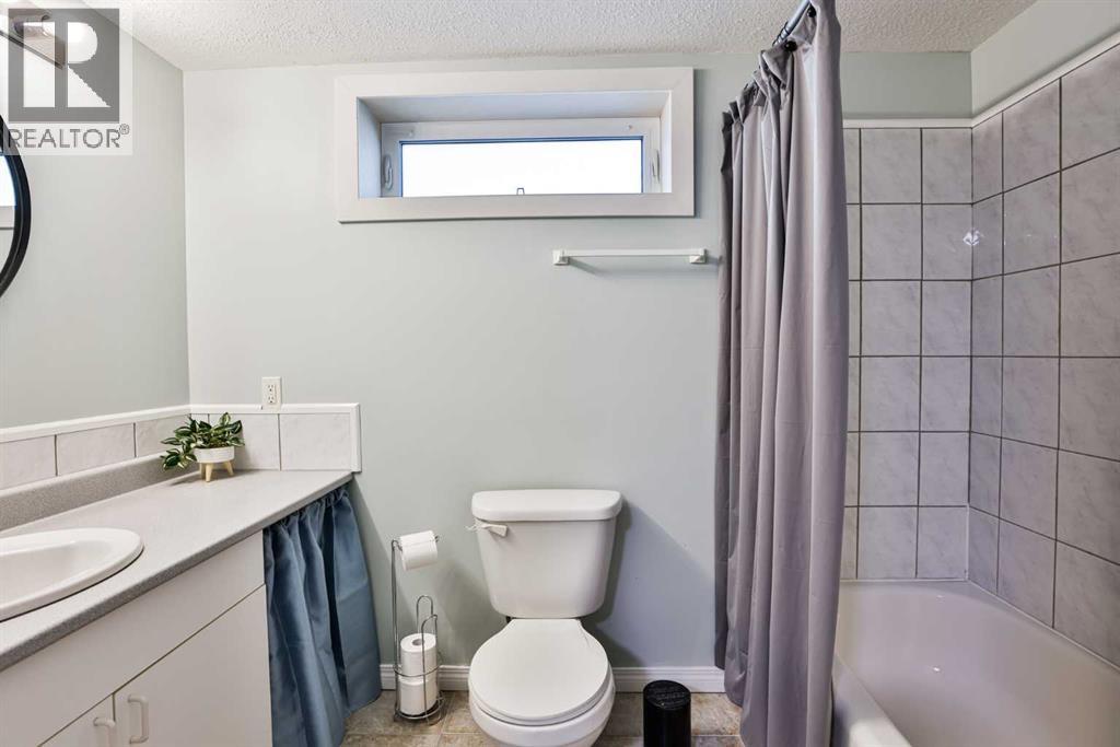 2102 15 Avenue S, Lethbridge, Alberta  T1K 0X3 - Photo 20 - A2342031